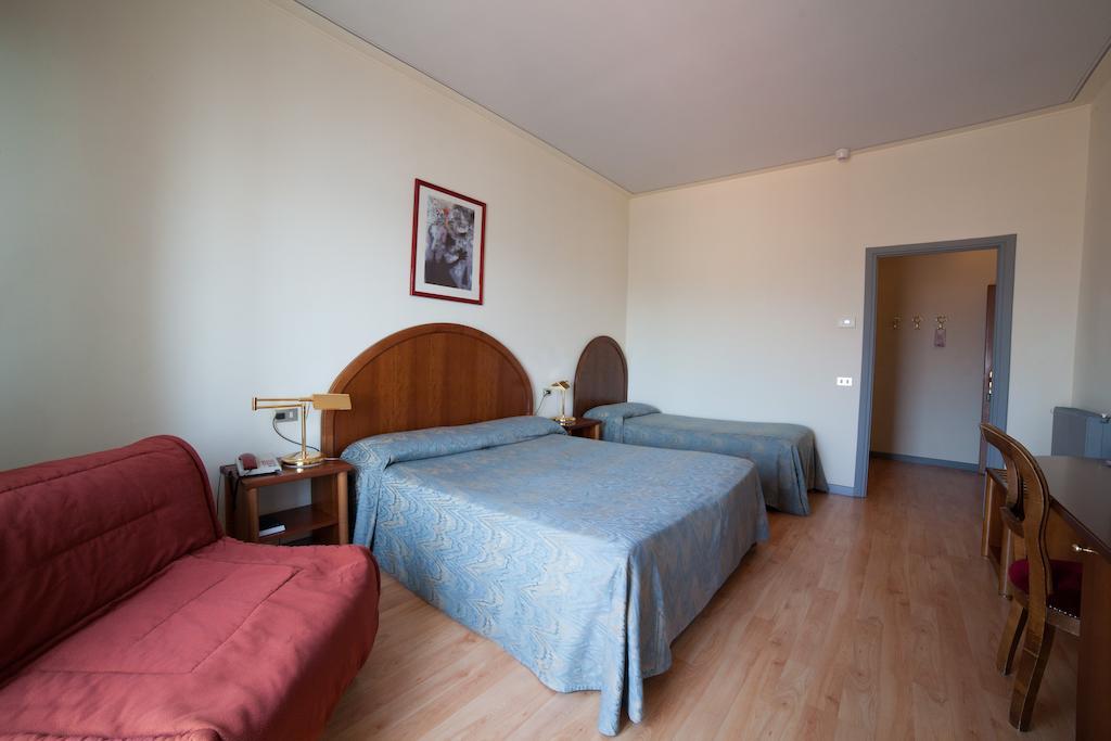 Albergo Miralago Verbania Phòng bức ảnh